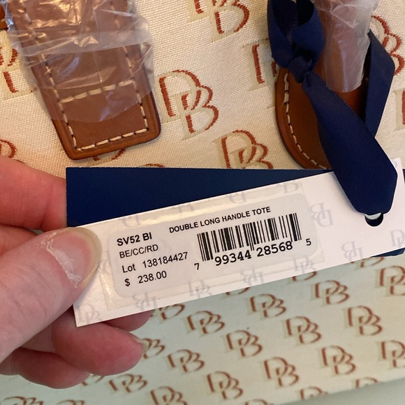 NWT Dooney and Bourke double long handle tote - Picture 7 of 7
